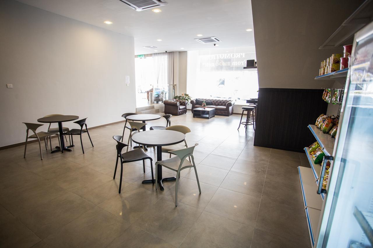 赞堡胜利城酒店 新山 外观 照片